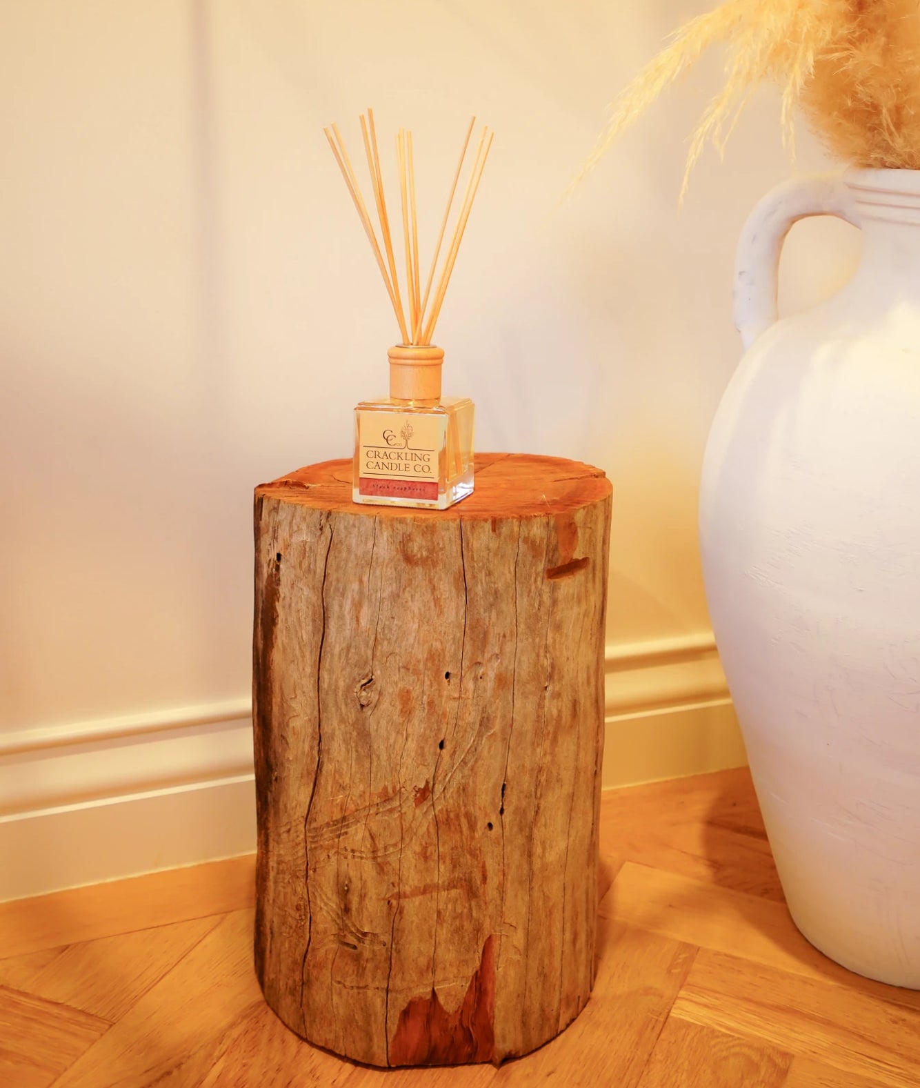 Amber + Sandalwood Crackling Candle Co